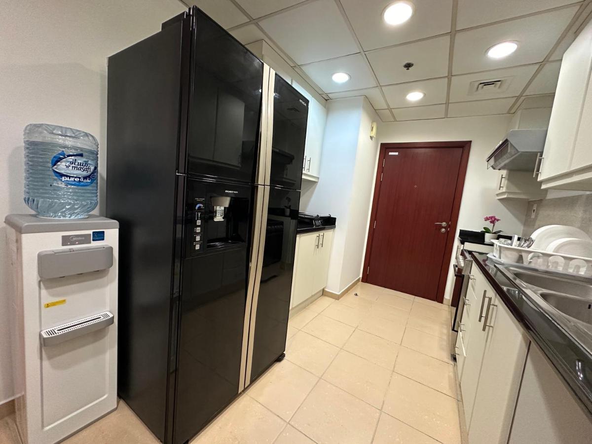 Moonlight Hostel Jbr - 2Min Walk To Jbr Beach - Gym - 2Min Metro Station - Poll Dubai Eksteriør bilde
