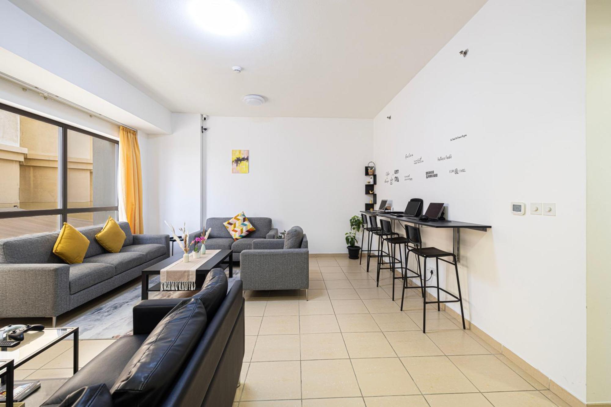 Moonlight Hostel Jbr - 2Min Walk To Jbr Beach - Gym - 2Min Metro Station - Poll Dubai Eksteriør bilde