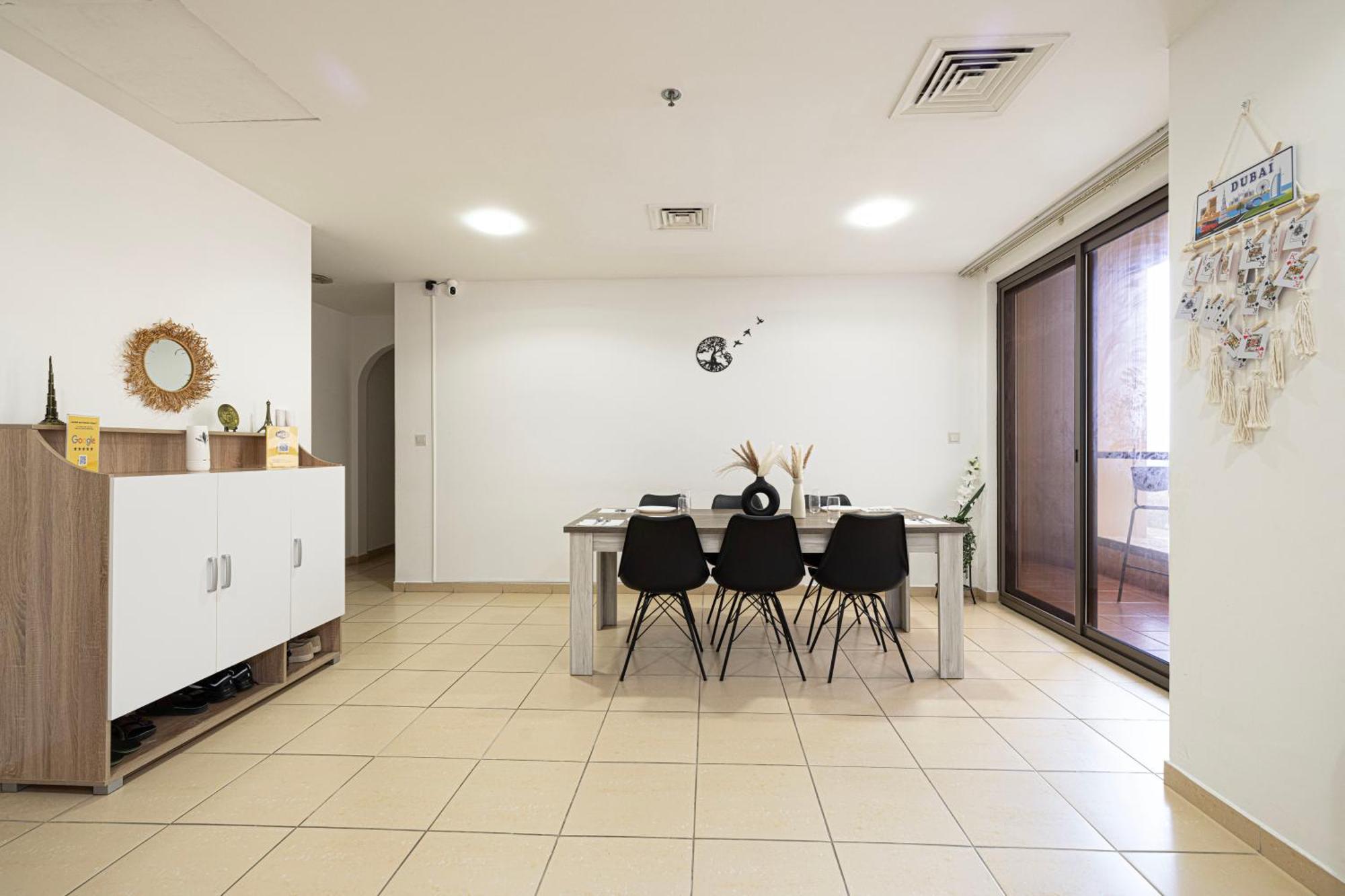 Moonlight Hostel Jbr - 2Min Walk To Jbr Beach - Gym - 2Min Metro Station - Poll Dubai Eksteriør bilde